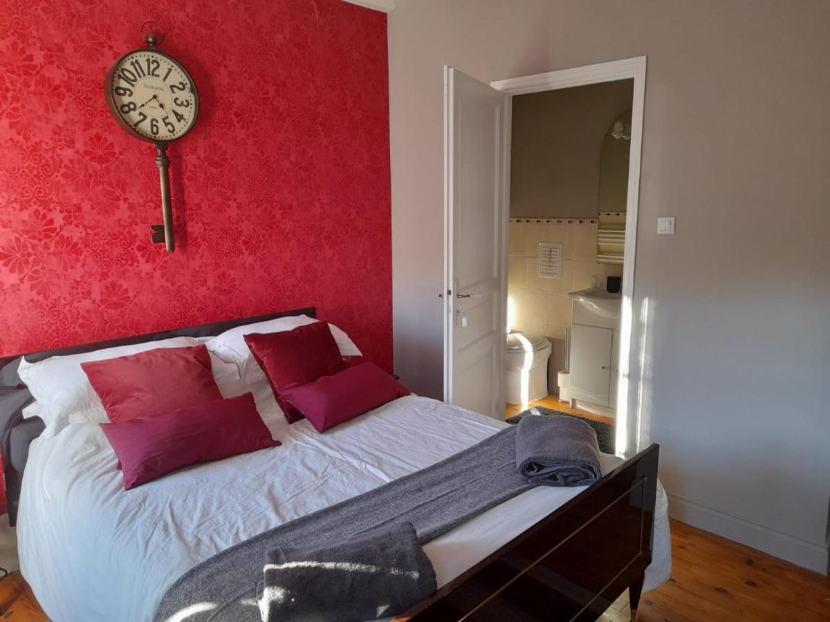 Les Roches Chambre D'Hotes Servant Bagian luar foto